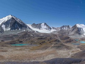 18_DSC_5937-Pano-Kyrgyzstan-2019-Pavla-2